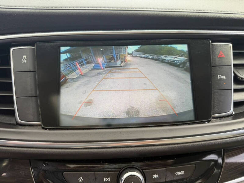 2019 Buick Enclave Essence