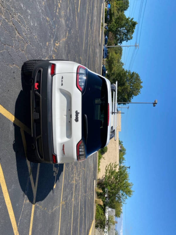 2019 Jeep Cherokee Trailhawk