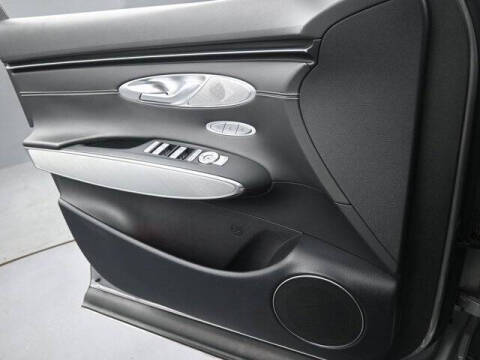 2023 Genesis Electrified GV70