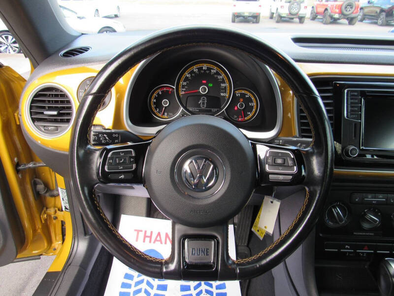 2016 Volkswagen Beetle 1.8T Dune PZEV