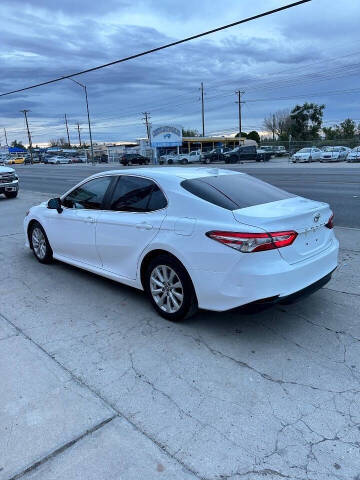 2019 Toyota Camry LE