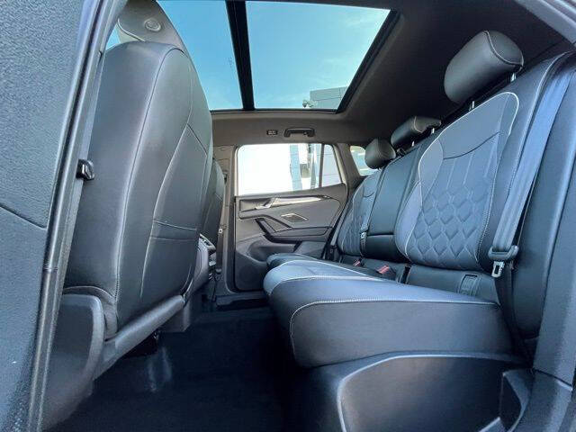 2025 Volkswagen Tiguan SEL R-Line 4Motion