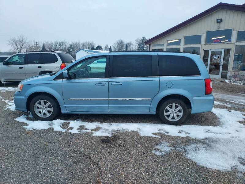 2013 Chrysler Town and Country for sale at Steve Winnie Auto Sales in Edmore MI