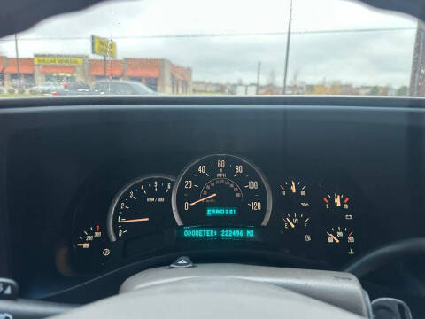 2003 Cadillac Escalade