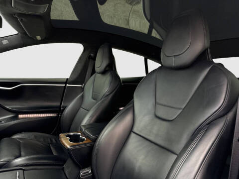 2017 Tesla Model S 75D