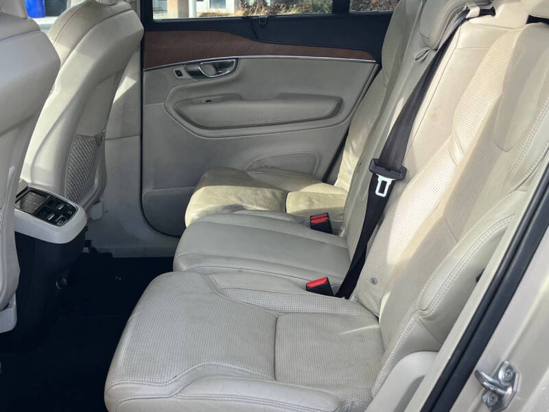 2016 Volvo XC90 T6 Inscription