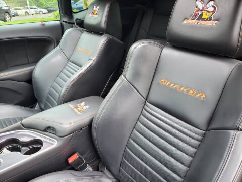 2016 Dodge Challenger 392 HEMI Scat Pack Shaker