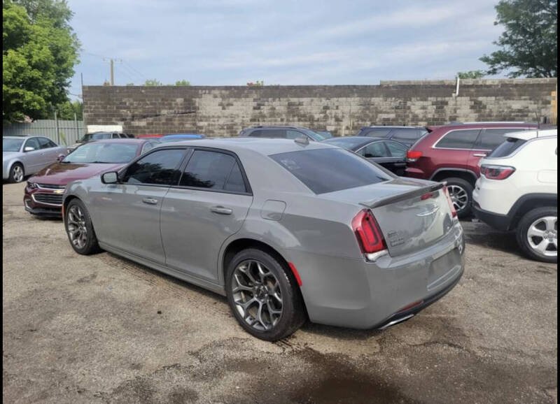 2017 Chrysler 300 S
