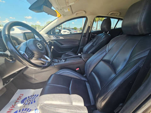 2018 Mazda MAZDA3 Touring