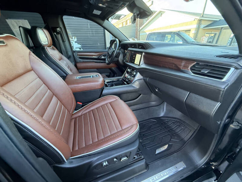 2023 GMC Yukon Denali Ultimate