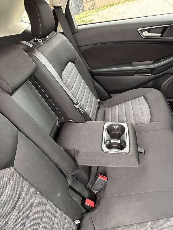 2019 Ford Edge SE