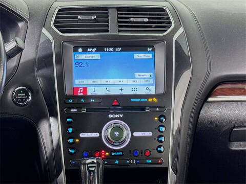 2017 Ford Explorer Platinum