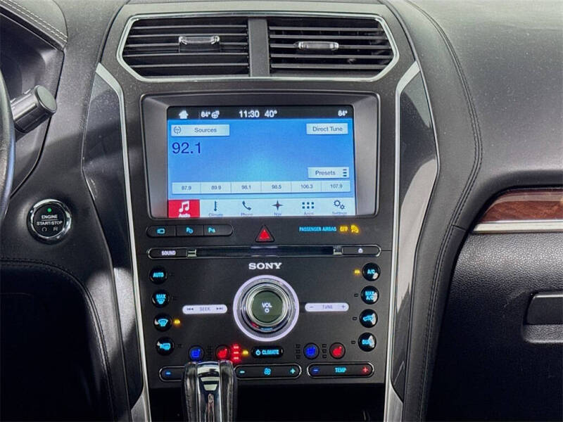 2017 Ford Explorer Platinum