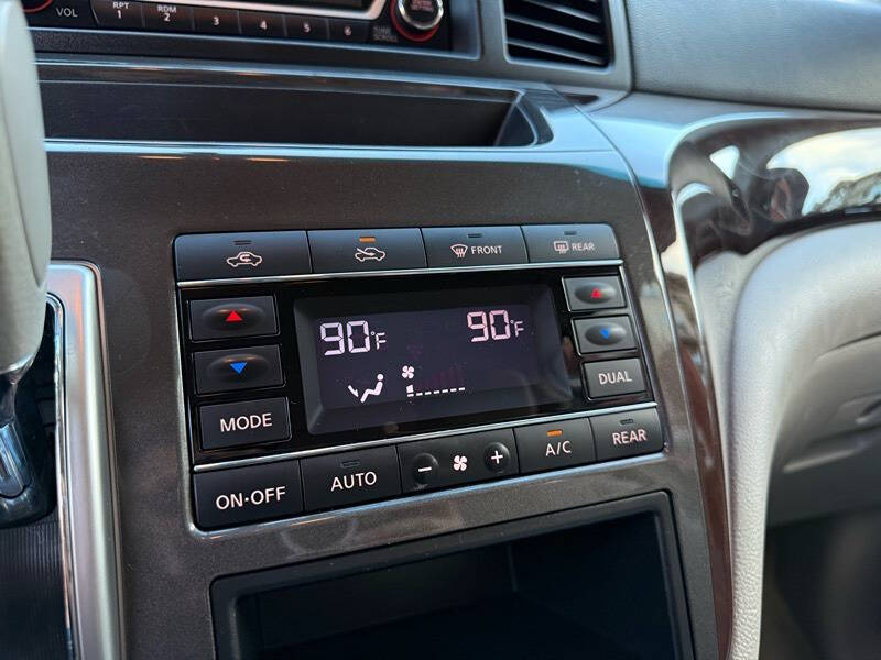 2015 Nissan Quest 3.5 SV