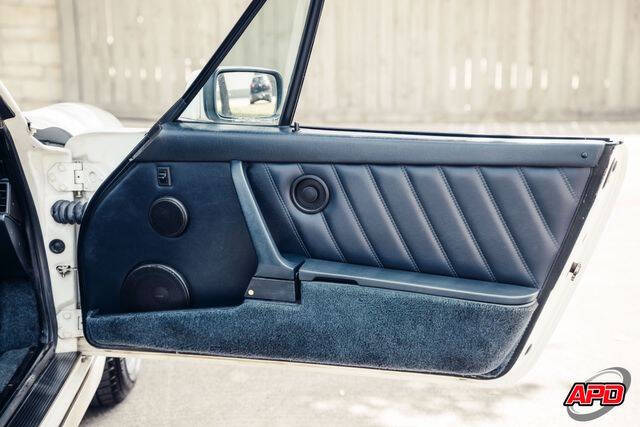 1990 Porsche 911 Carrera 2