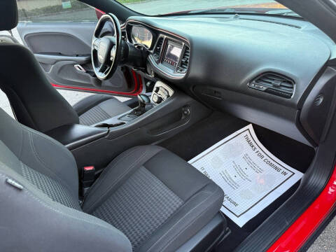 2019 Dodge Challenger SXT