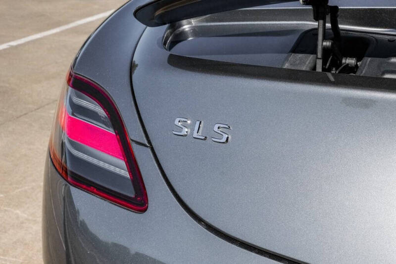 2011 Mercedes-Benz SLS AMG