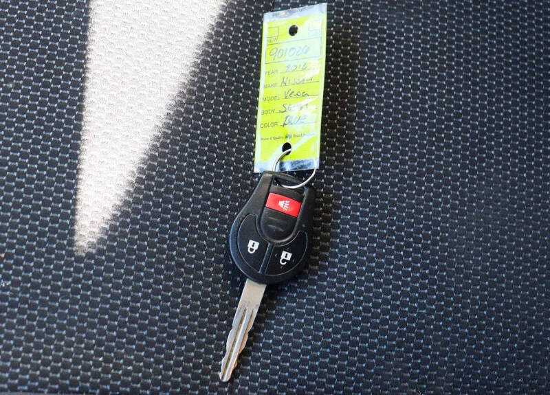 2012 Nissan Versa 1.6 SV