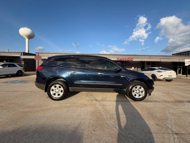 2012 Chevrolet Traverse LS