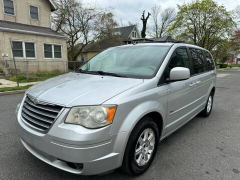 2008 Chrysler Town and Country for sale at Michaels Used Cars Inc. in East Lansdowne PA