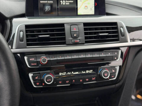 2018 BMW 3 Series 330i xDrive