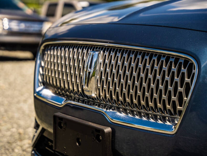 2019 Lincoln Nautilus Select