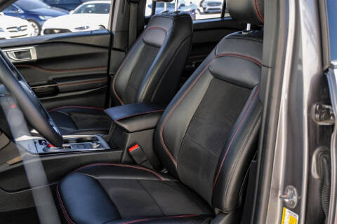 2022 Ford Explorer ST-Line