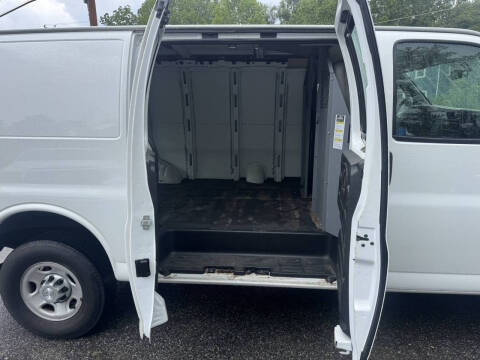 2017 Chevrolet Express 2500