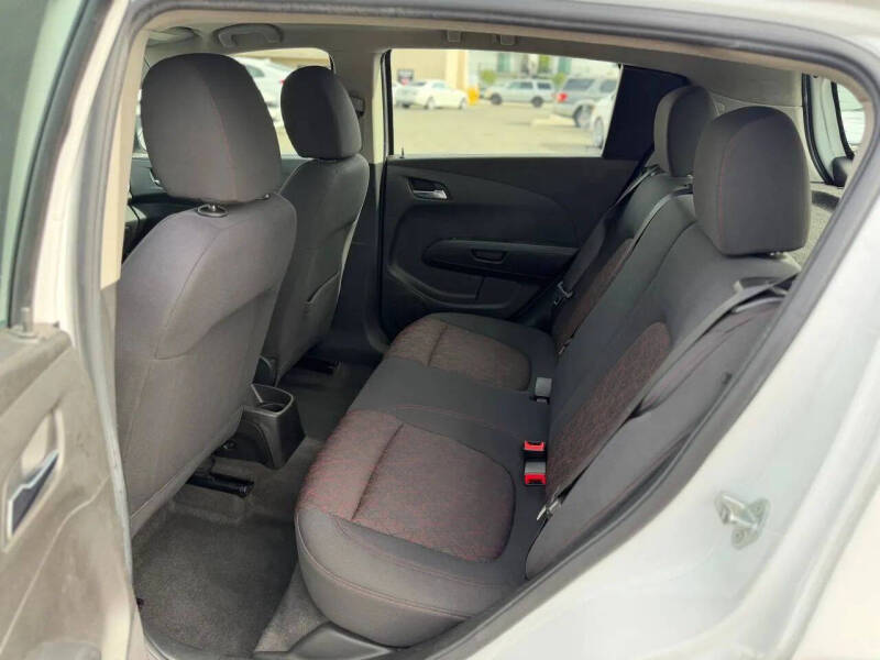 2017 Chevrolet Sonic LT Auto