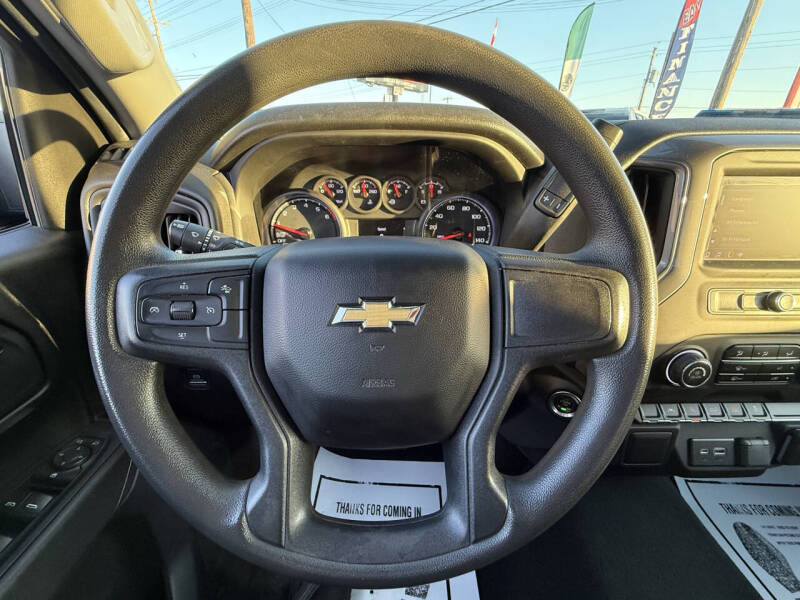 2023 Chevrolet Silverado 1500 Custom