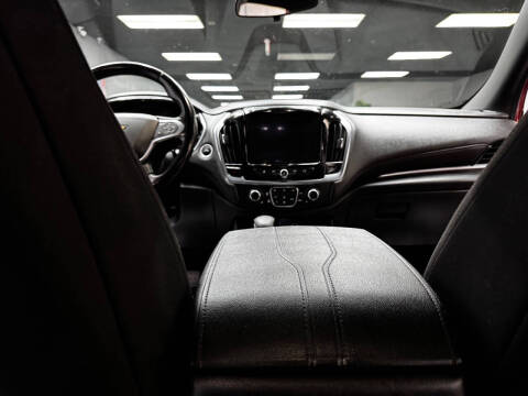 2022 Chevrolet Traverse LT Cloth