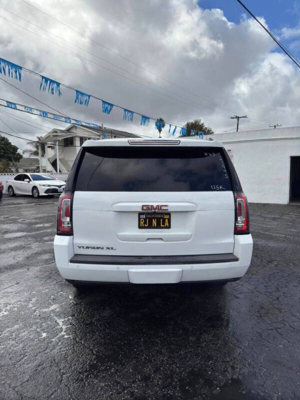 2019 GMC Yukon XL SLT