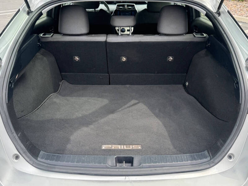 2016 Toyota Prius Two