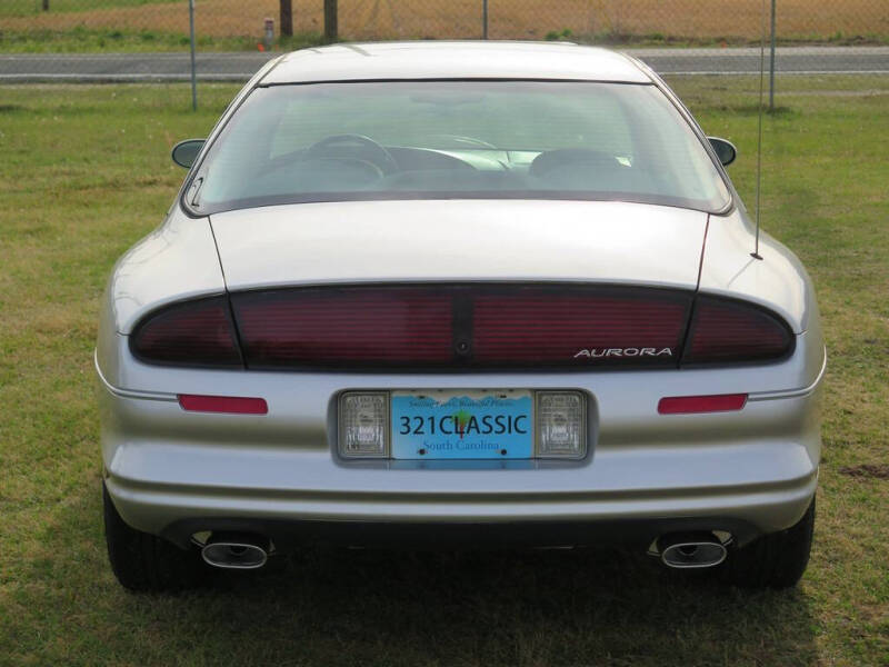 1999 Oldsmobile Aurora