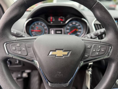 2017 Chevrolet Cruze LT Auto