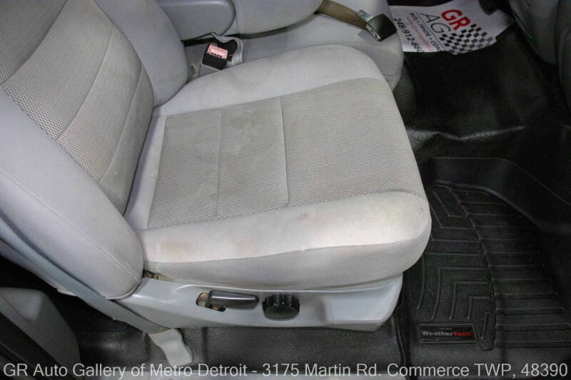 2005 Ford Excursion XLT