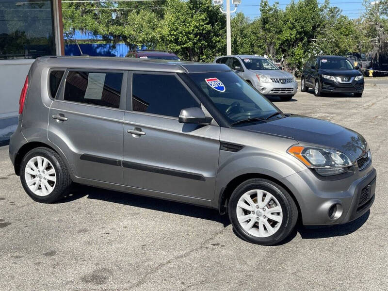 2012 Kia Soul +