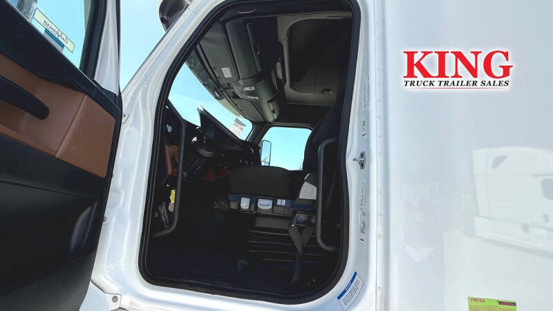 2024 Freightliner Cascadia