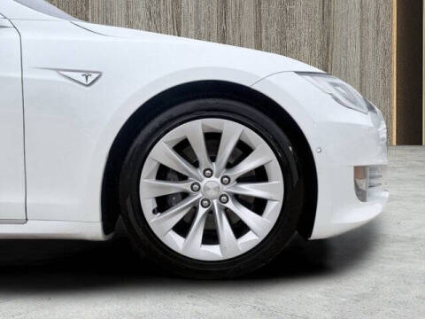 2016 Tesla Model S 75D