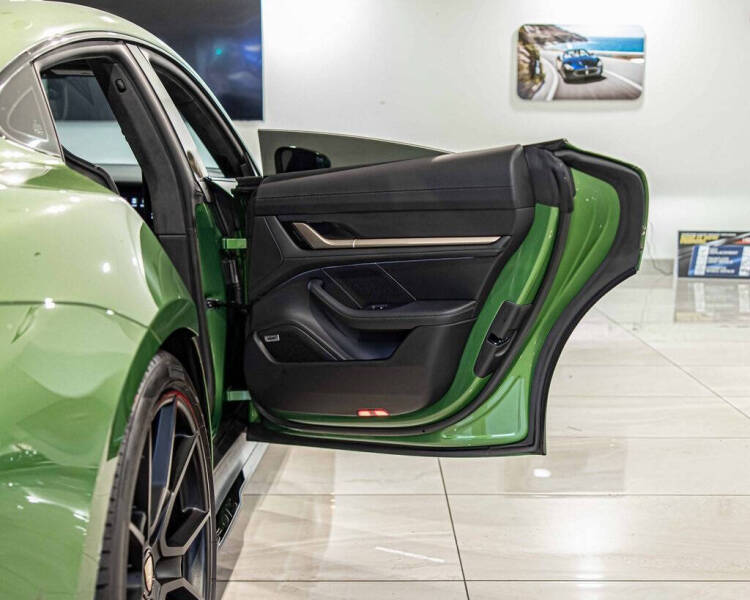 2023 Porsche Taycan GTS