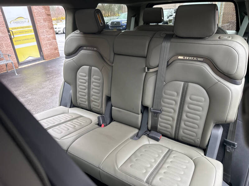 2023 Rivian R1S Launch Edition