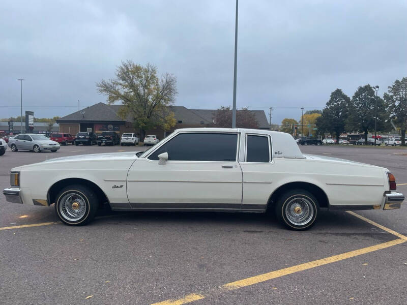 Oldsmobile Delta Eighty-Eight Royale For Sale In Parker, SD ...