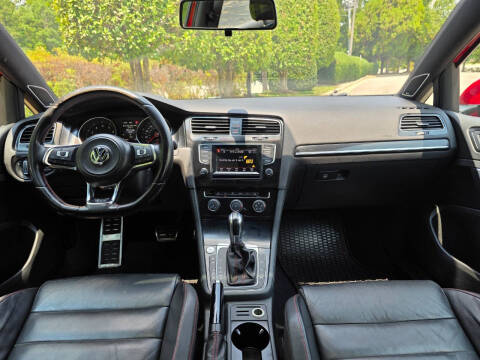 2015 Volkswagen Golf GTI SE