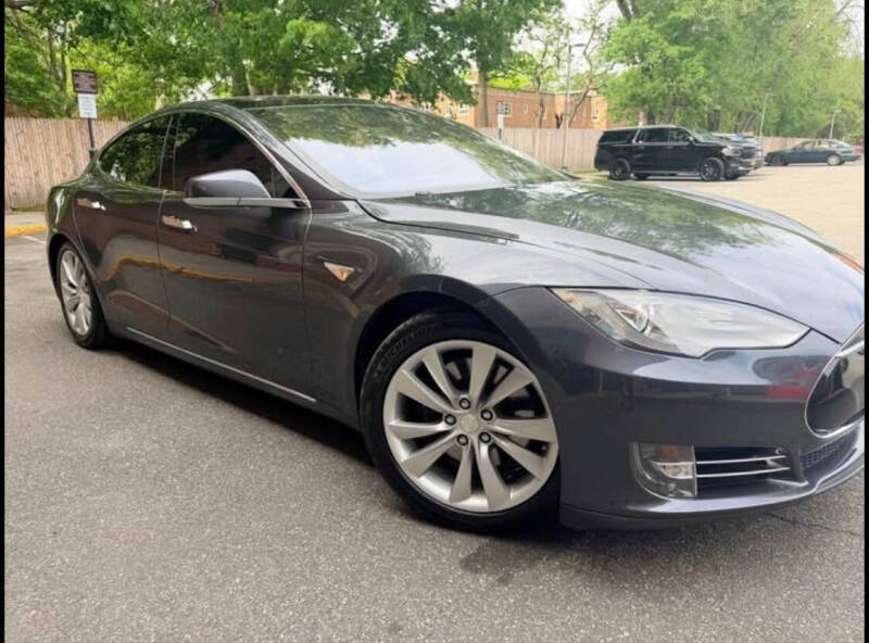 2015 Tesla Model S 85D