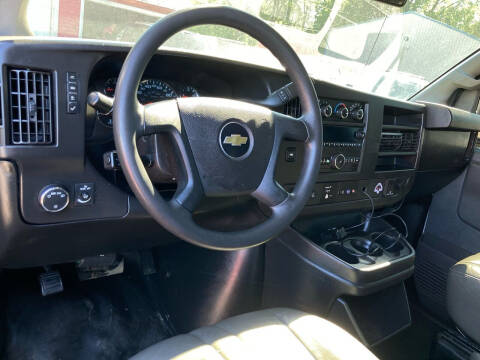 2019 Chevrolet Express 2500