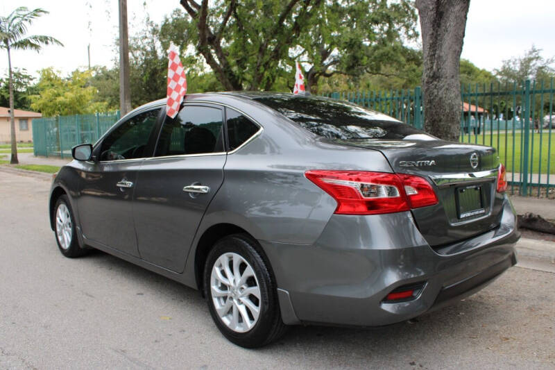 2019 Nissan Sentra SV photo 11