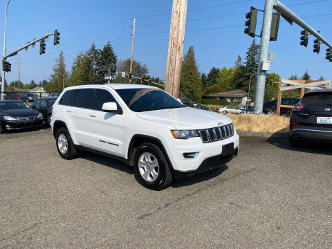 2017 Jeep Grand Cherokee for sale at KARMA AUTO SALES in Federal Way WA