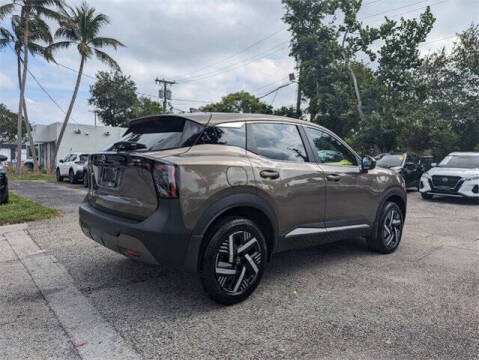 2025 Nissan Kicks SV