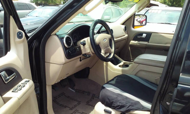 2004 Ford Expedition Eddie Bauer
