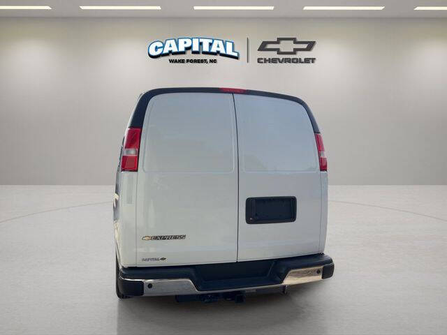 2026 Chevrolet Express 2500